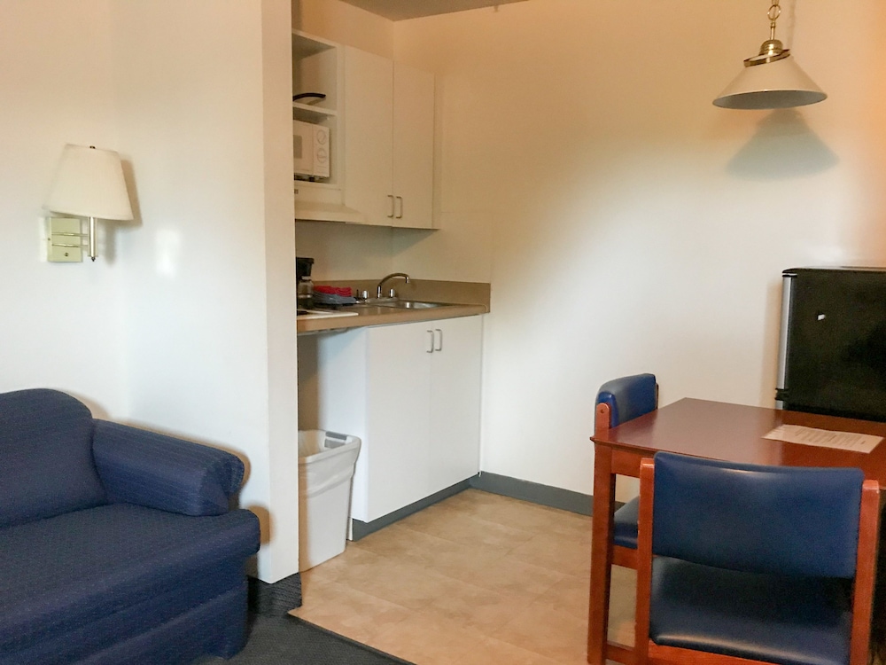 Studio 6 Extended Stay - Fayetteville, NC - Fort Liberty Area 21/33