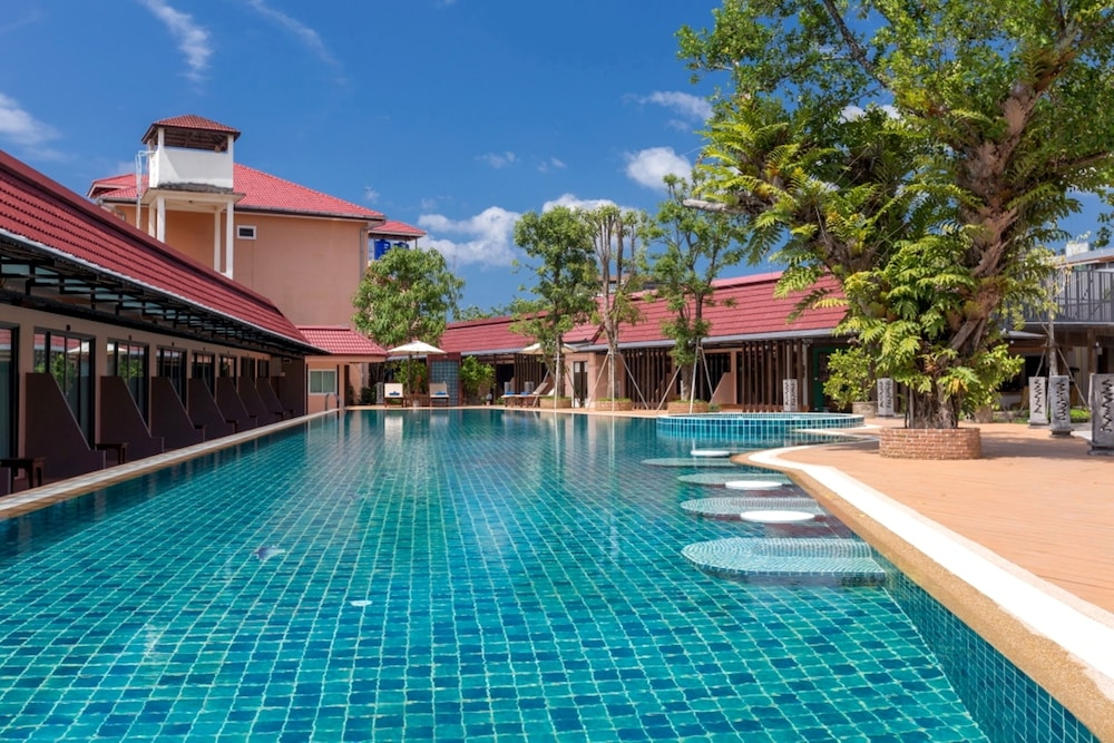Naina Resort And Spa 46/50