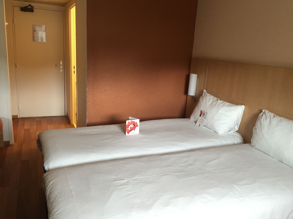 Ibis Nogent Sur Marne 8/44
