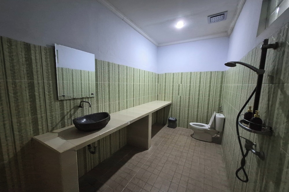 Bintang Hostel 25/50