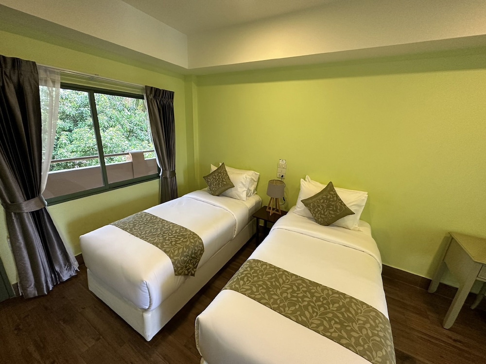 Capital O 75379 Sabai Living Pattaya 19/50