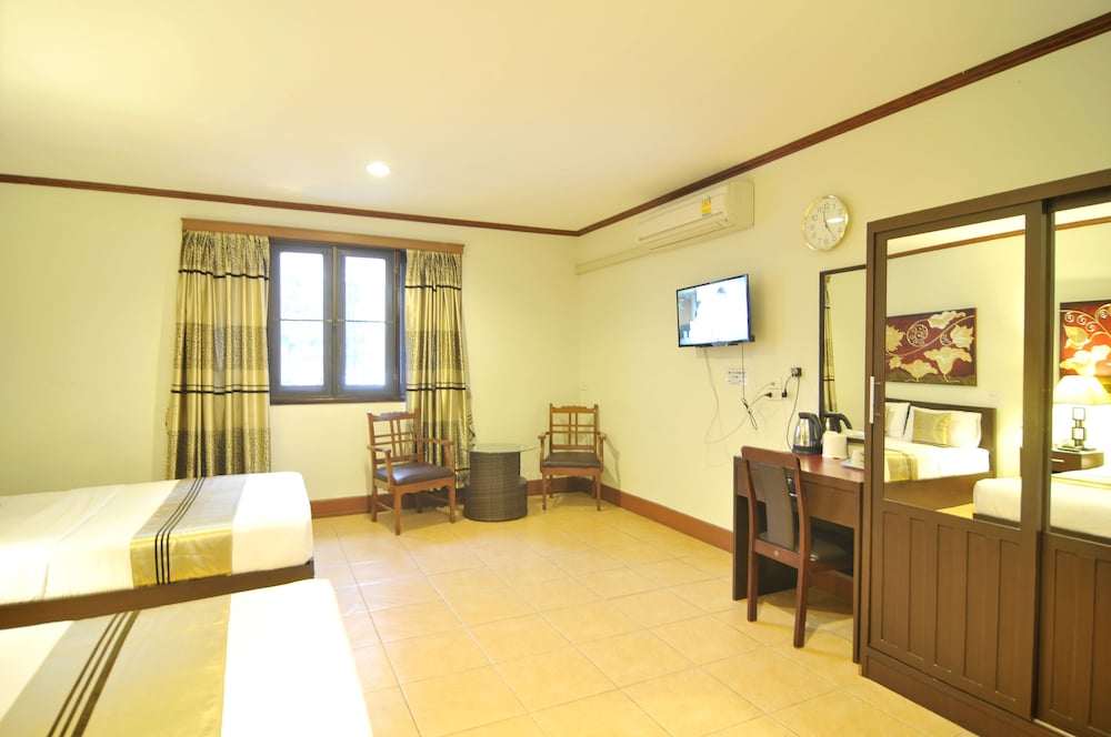 Malaysia Hotel 39/53