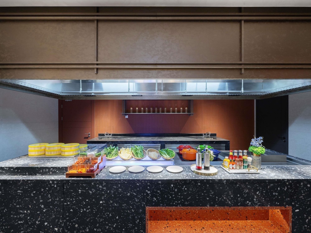 Novotel Zibo New Hongcheng 12/67