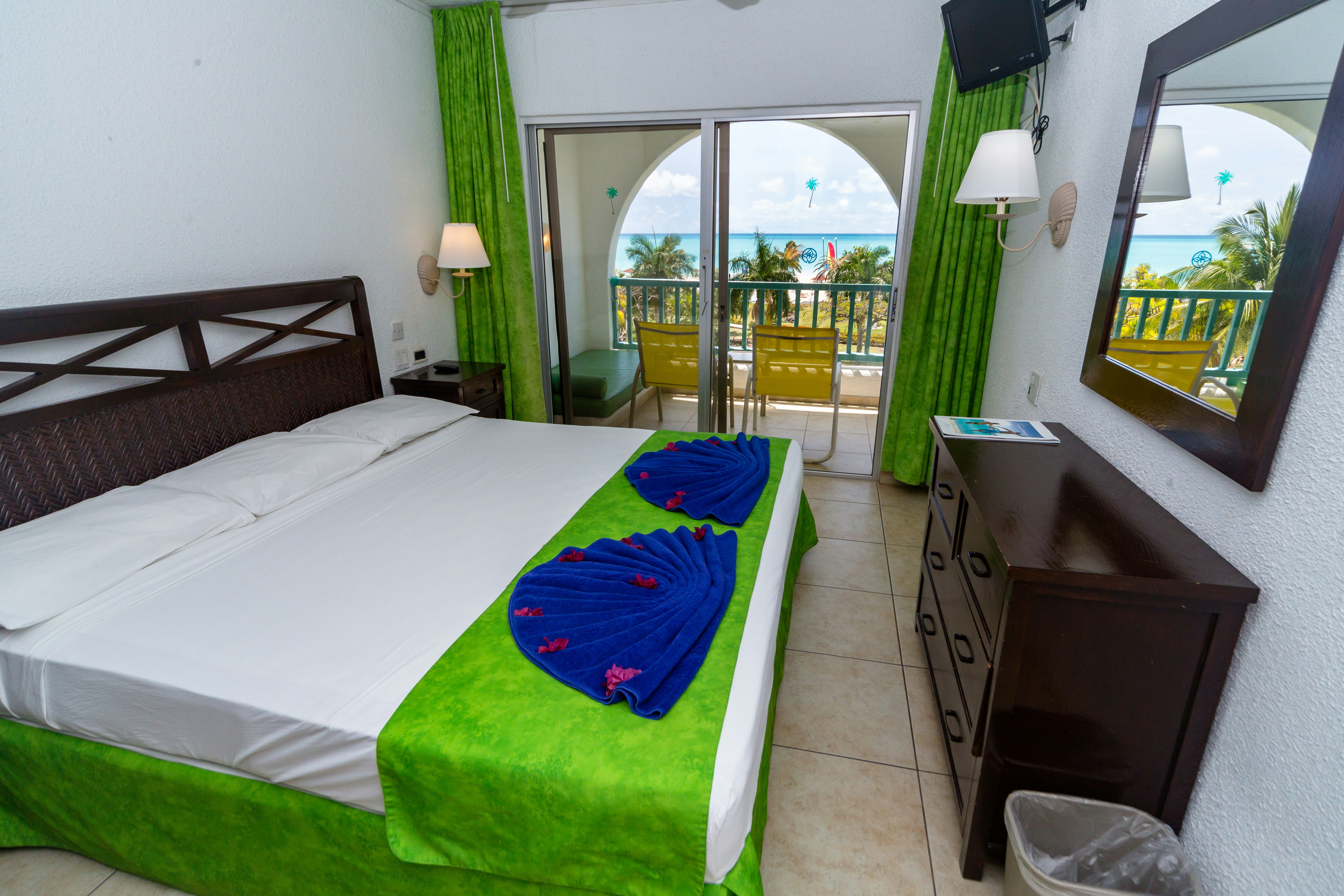 Jolly Beach Antigua All Inclusive 4/32