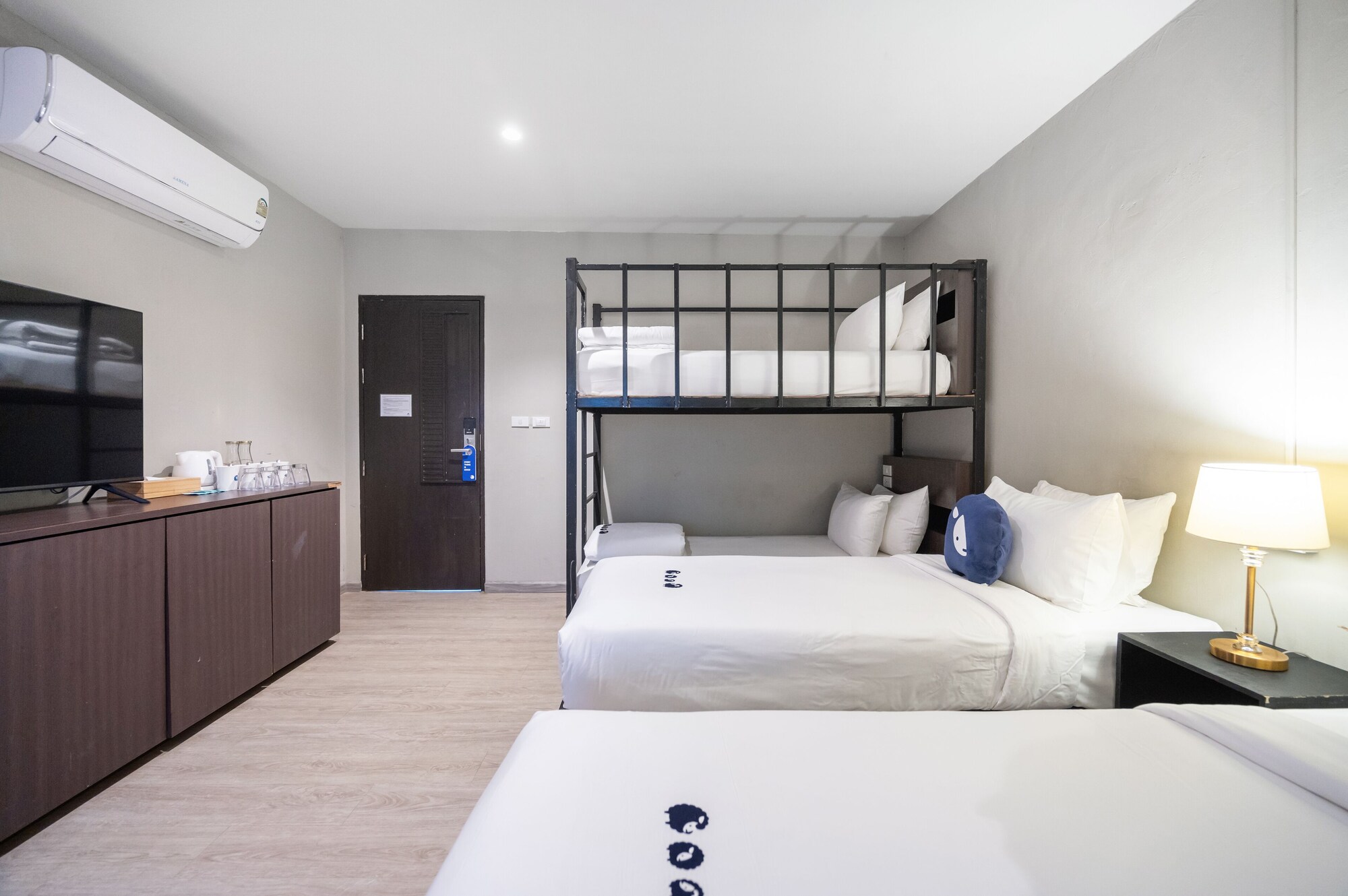 Comfort, Quadruple, Twin Beds, Bunk Bed