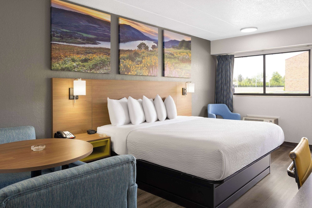 Days Inn by Wyndham Columbus/Worthington 28/43