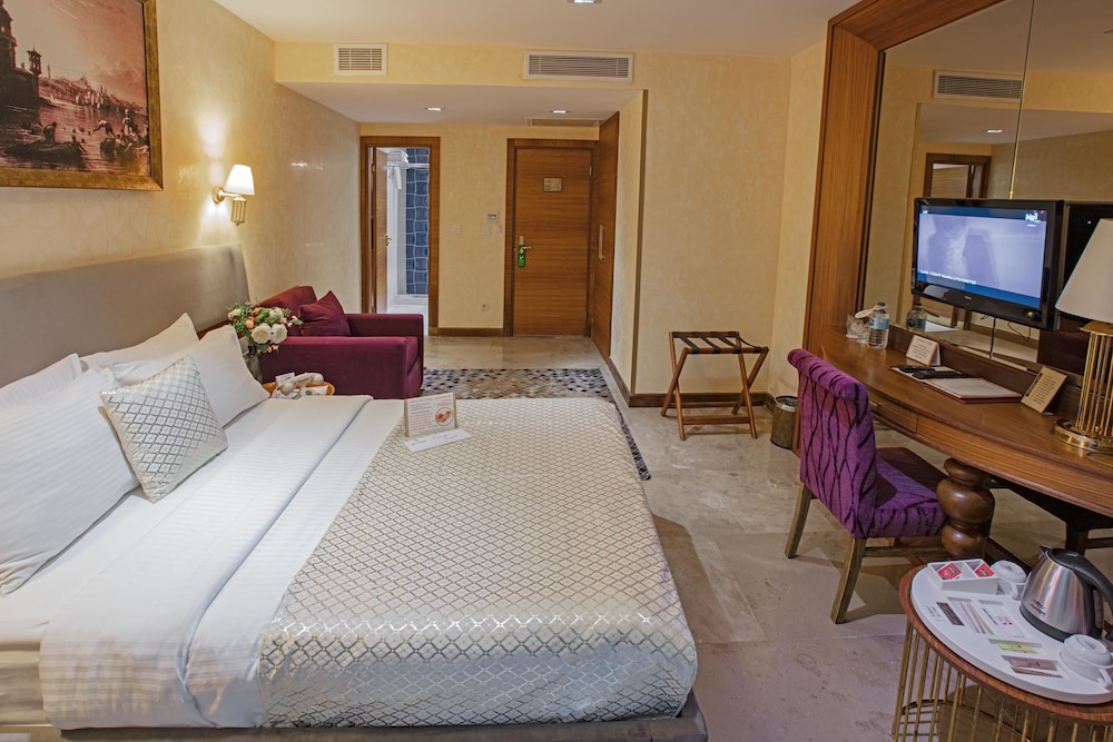 Nowy Efendi Hotel - Special Class 34/77