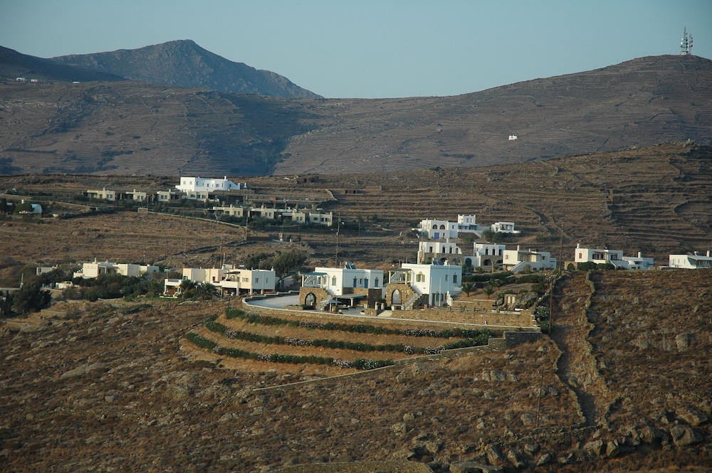 Tinos View 19/34