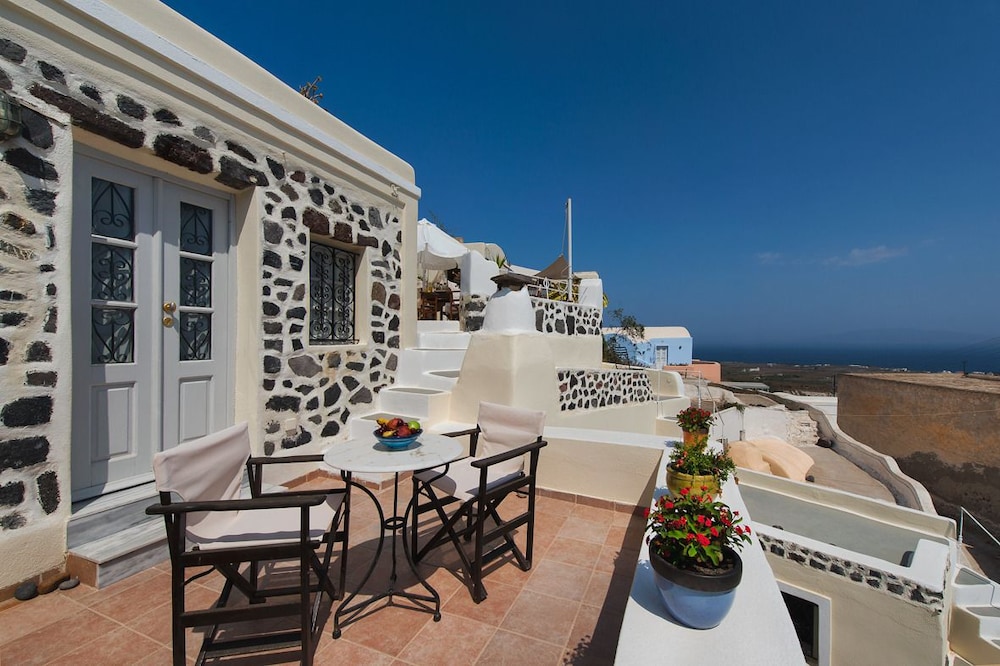 Heliophos Boutique Hotel 45/50