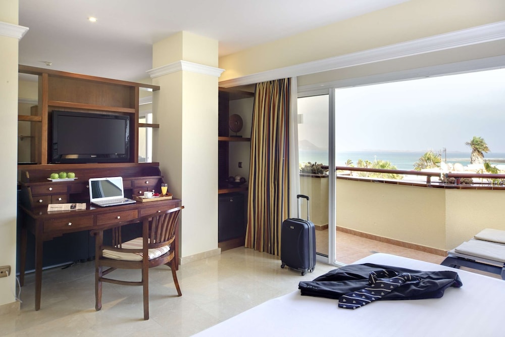 Barcelo Corralejo Bay - Adults Only 17/50