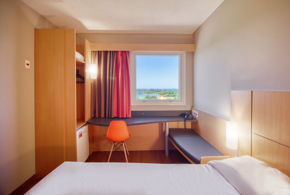 Hus Hotel Dourados 20/50