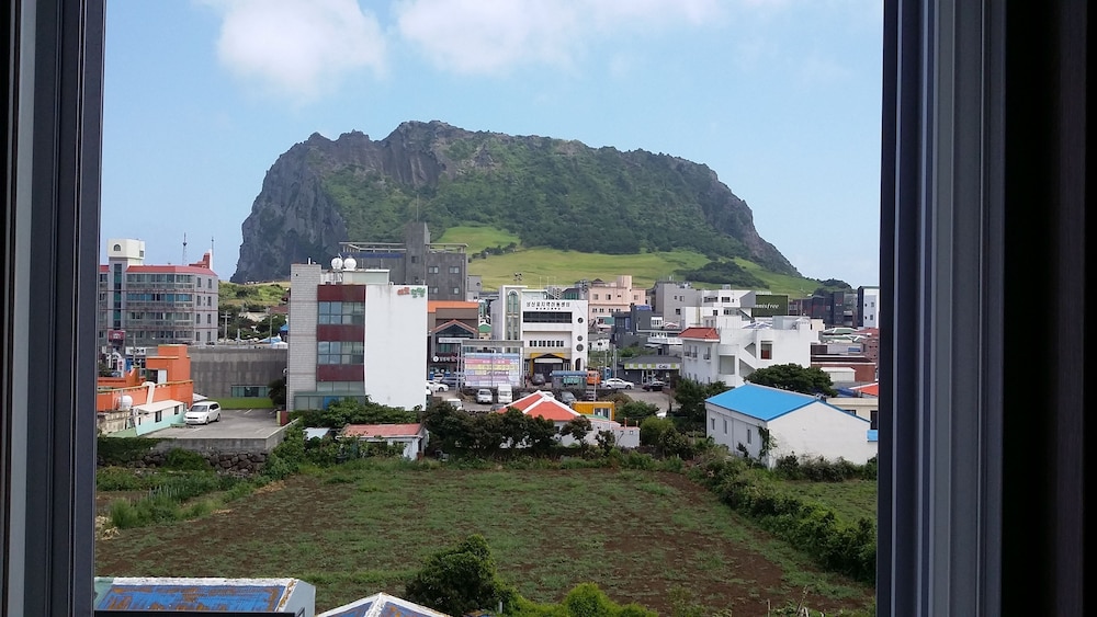 Hera Hotel 22/26