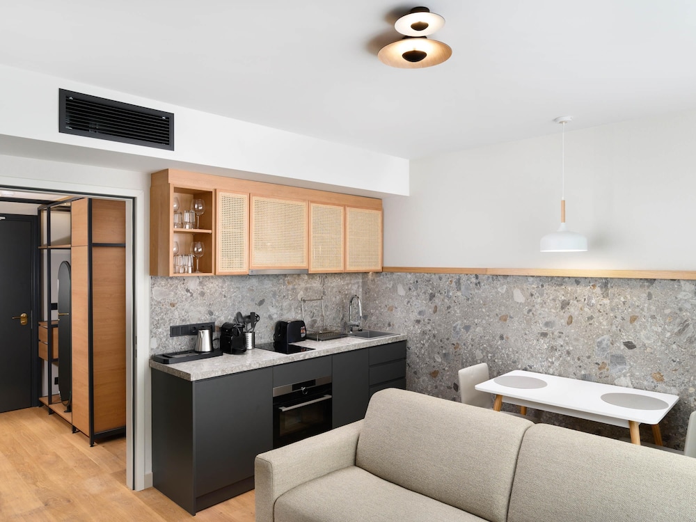 Mercure Debrecen Hungary 6/49