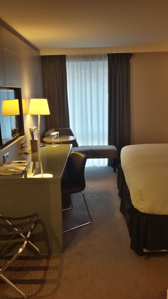 Doubletree By Hilton Hotel Bristol City Centre Ex Ramada Bristol City 26/82