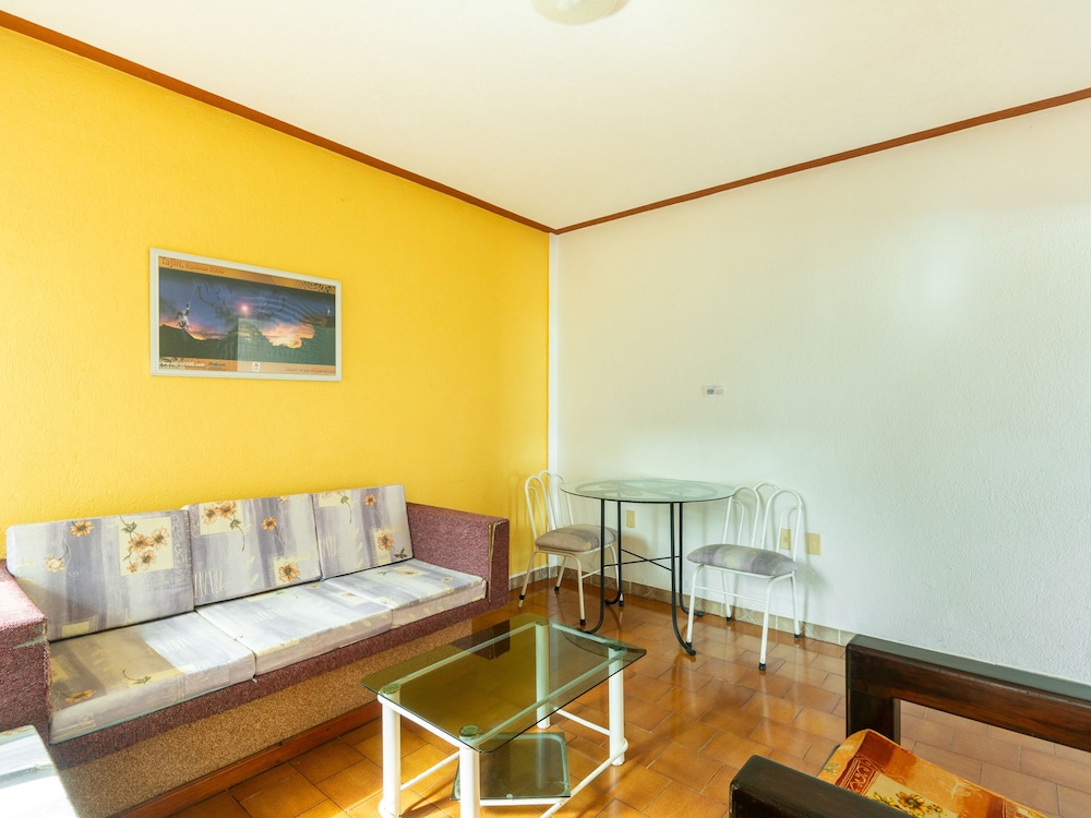 OYO Hotel Casa Blanca 19/35