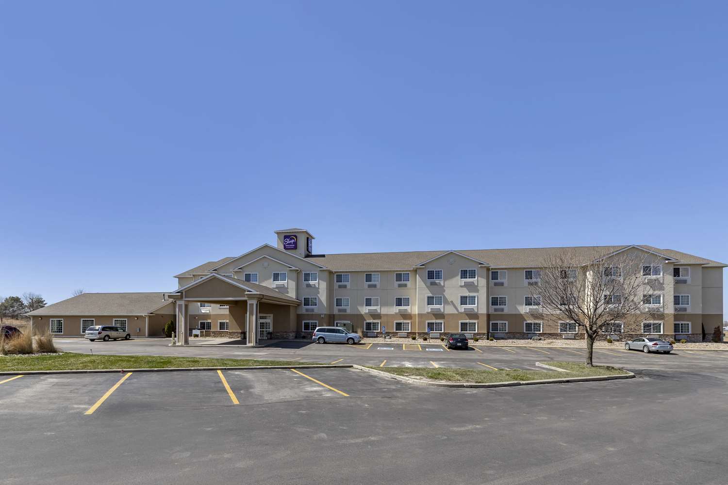 Sleep Inn & Suites Pleasant Hill - Des Moines 1/37