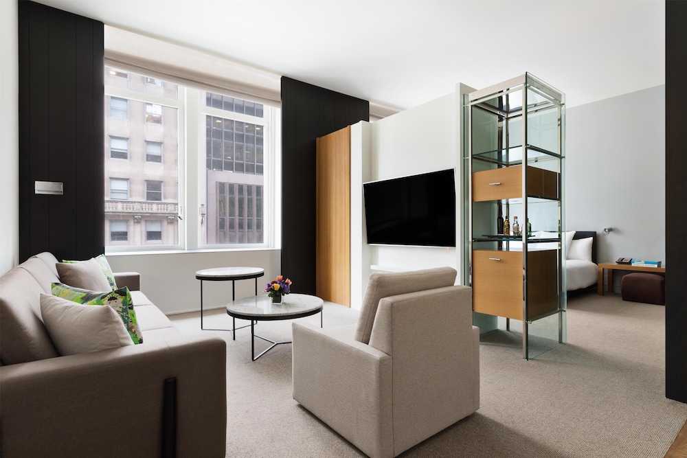 Andaz 5th Avenue 58/67