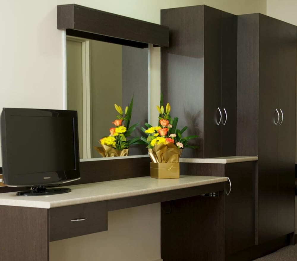 Ibis Styles Adelaide Manor 51/59