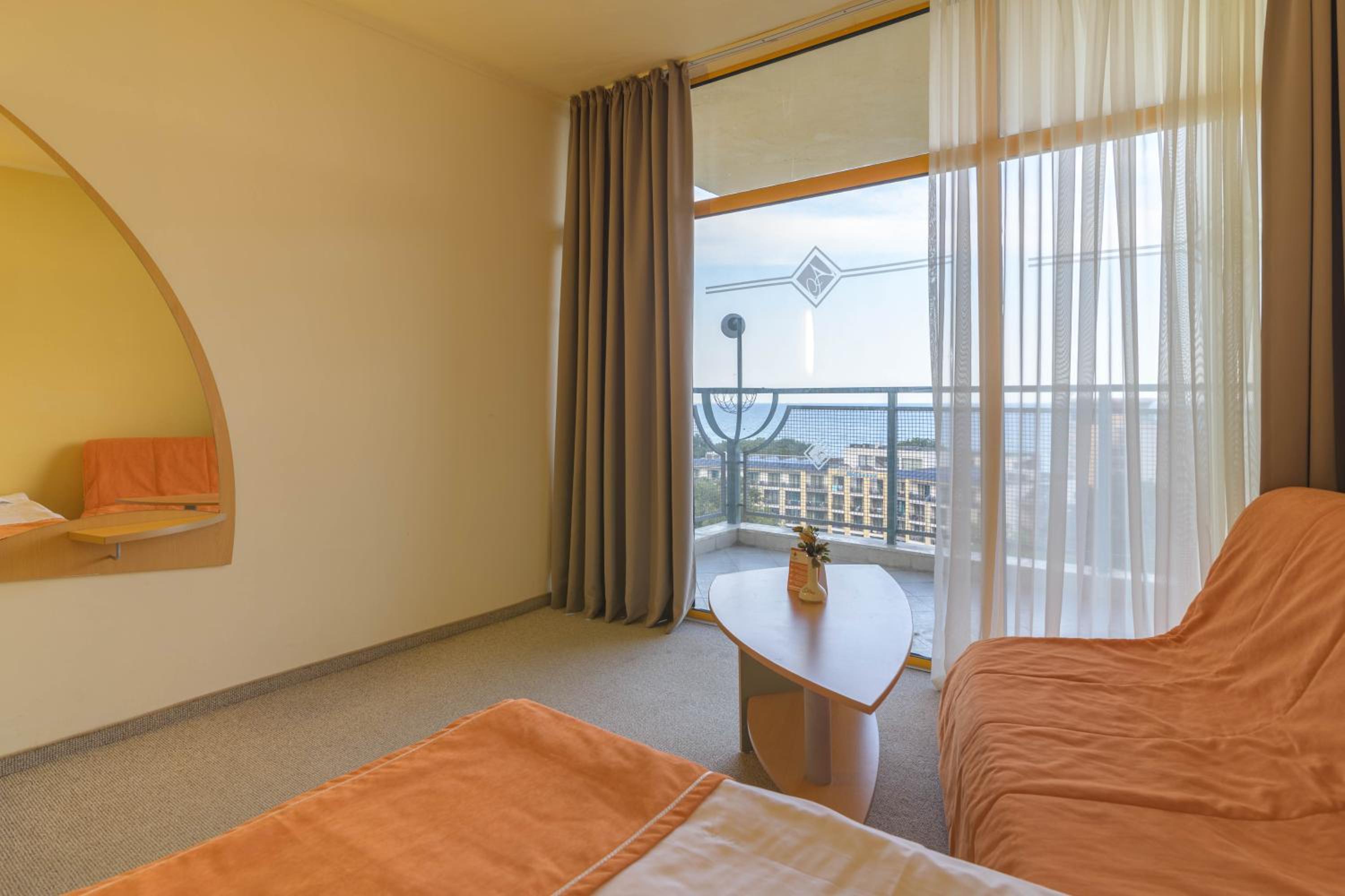 غرفة قياسية ثلاثية، Atlas Hotel 3/6