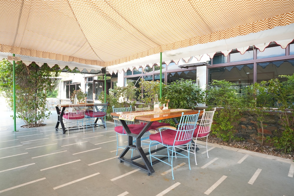 Astroport Sariska Treetop by Eight Continents 40/58