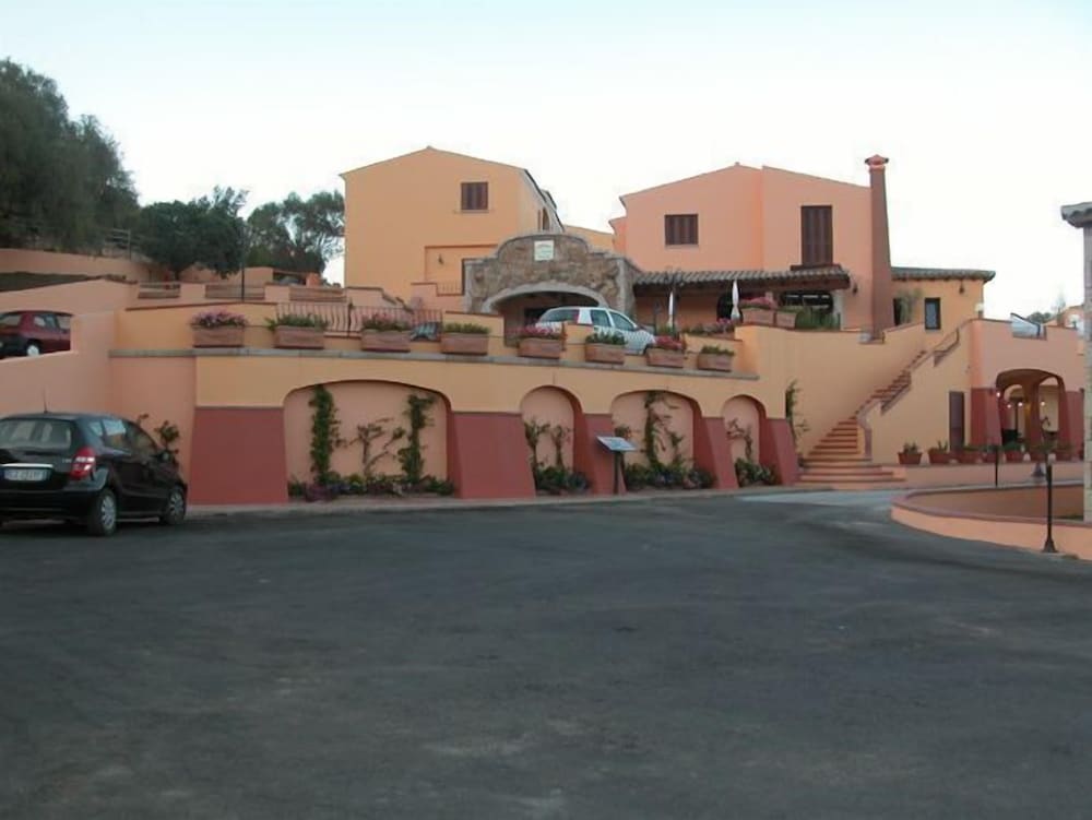 Residence Li Troni 30/42