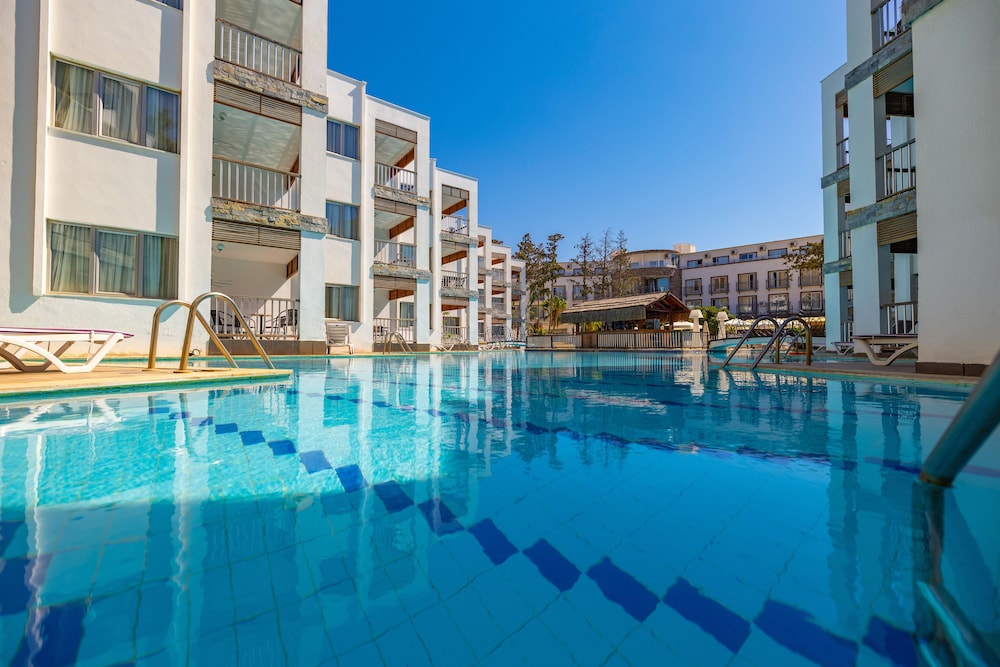 Mio Bianco Resort 7/50