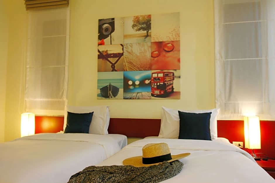 Apo Hotel 2/21