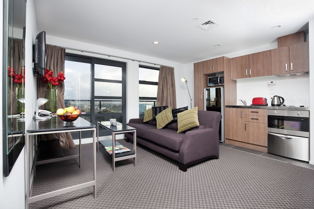 Nesuto St Martins Apartment Hotel 35/41