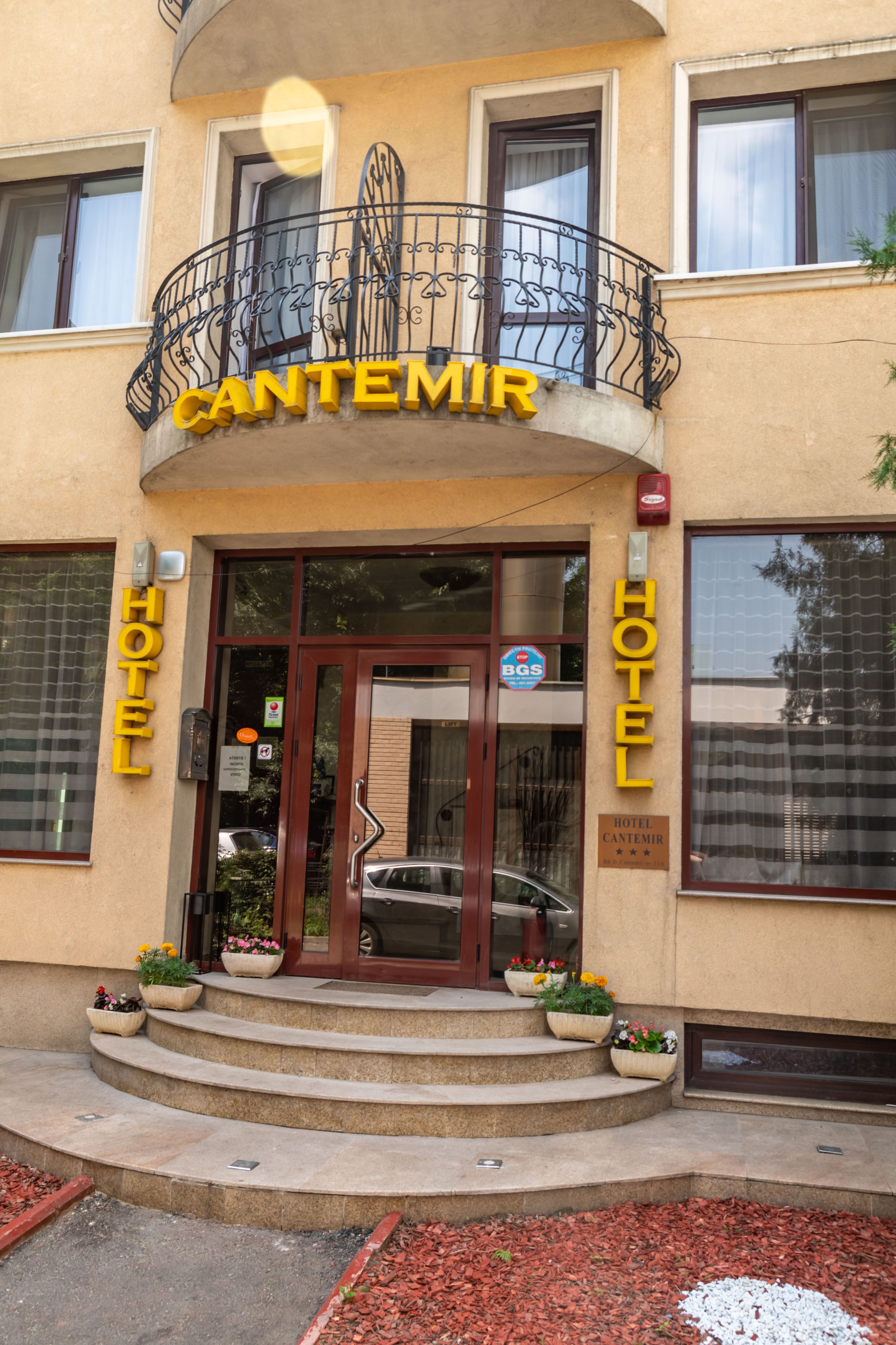 Cantemir 3/50