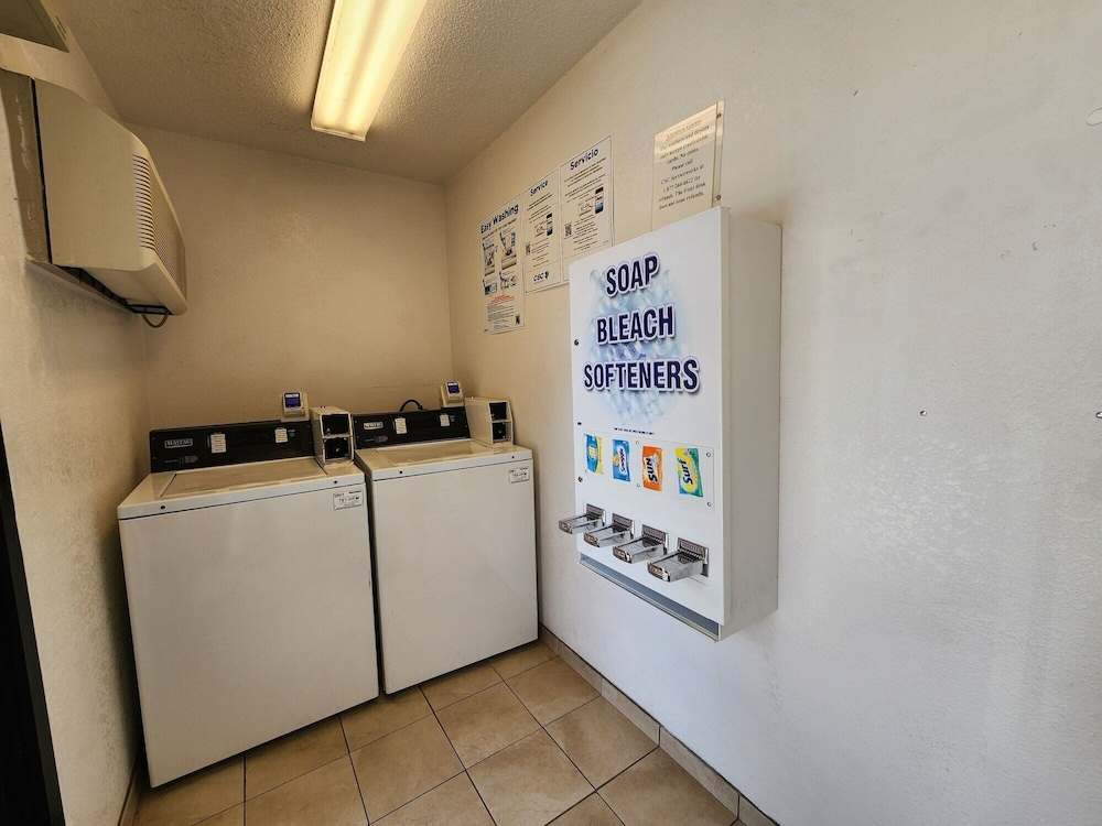Motel6 Baytown, TX - Baytown East 15/63
