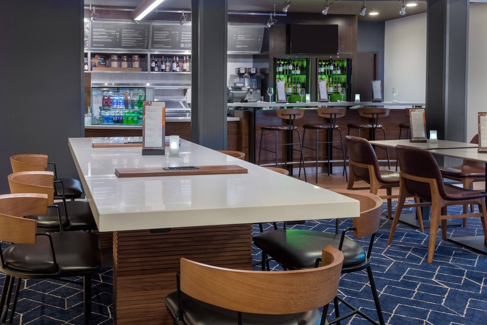 Courtyard by Marriott Tallahassee North/I-10 Capital Circle 46/53