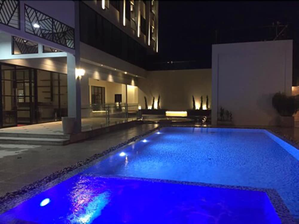 Orchid Riverview Hotel 21/41
