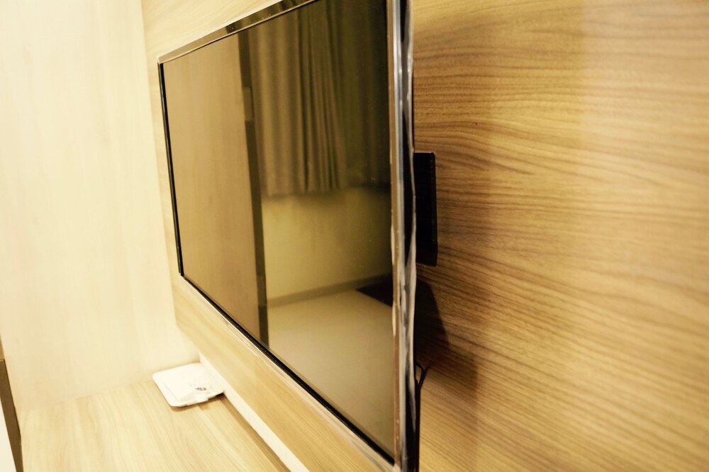 Shivam Hotel 40/58