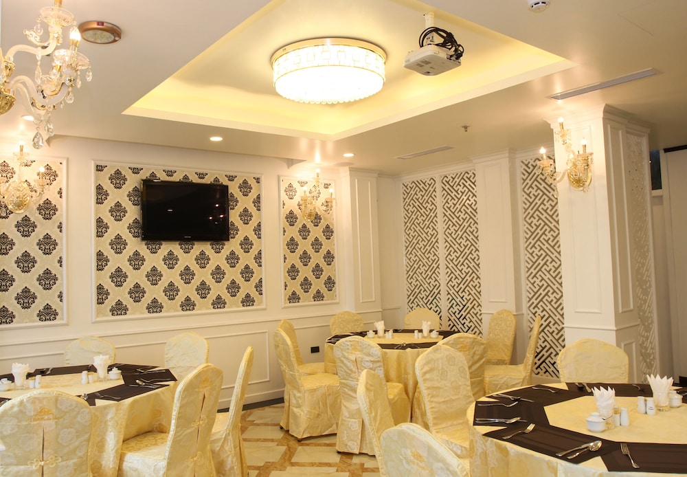 A1 Hill Hanoi Hotel 46/59