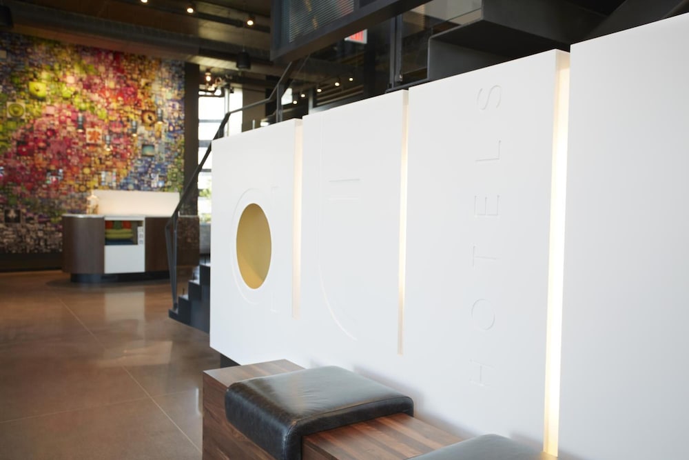 Alt Hotel Toronto Airport 11/40