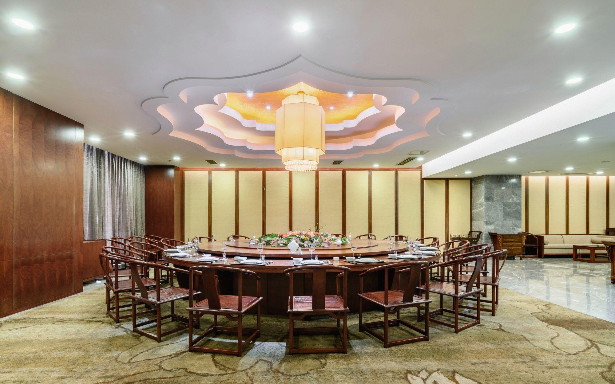 Kuangyi Hotel 31/42