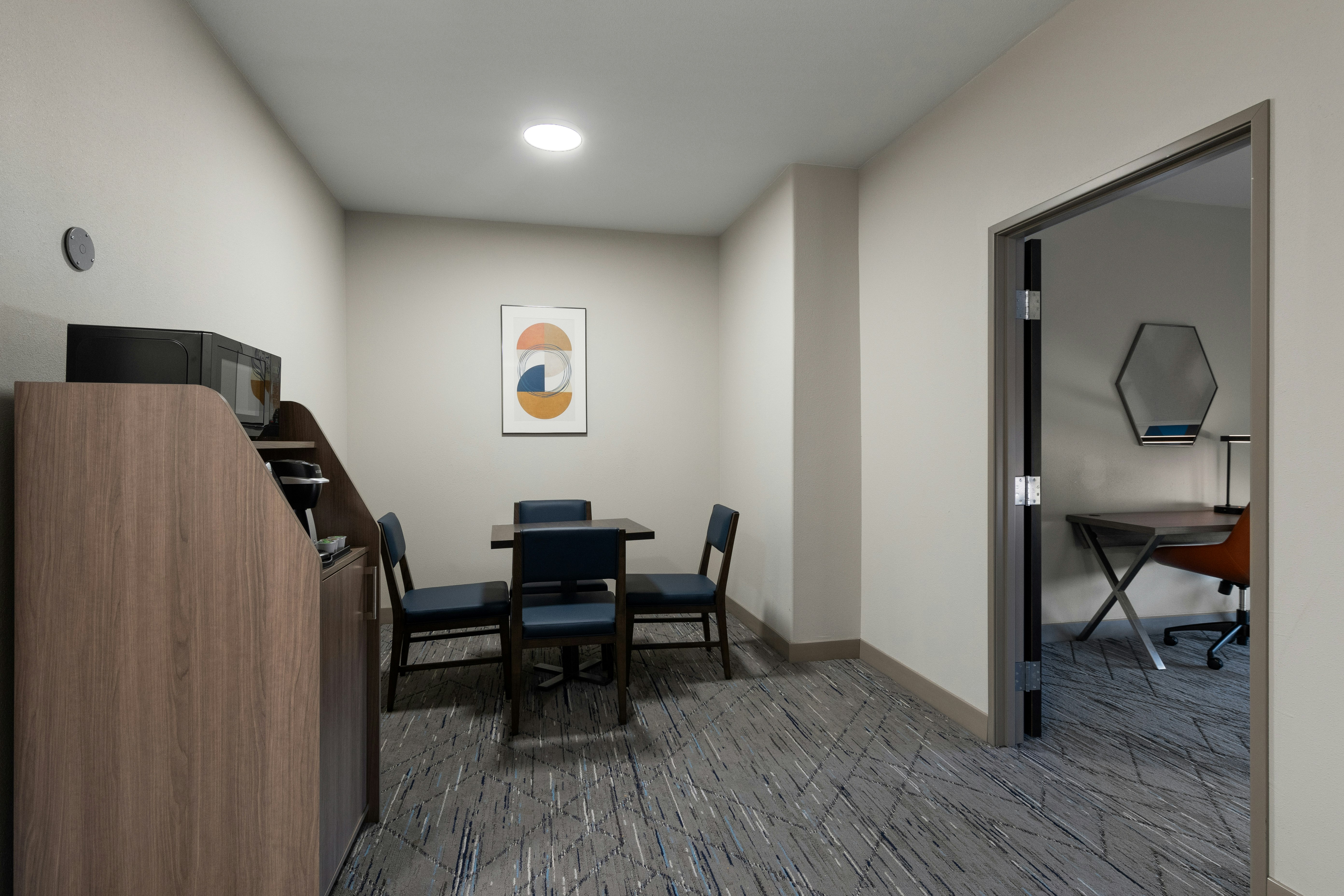 Holiday Inn Express Hotel Suites Oklahoma City Nw Quail Springs 71/76