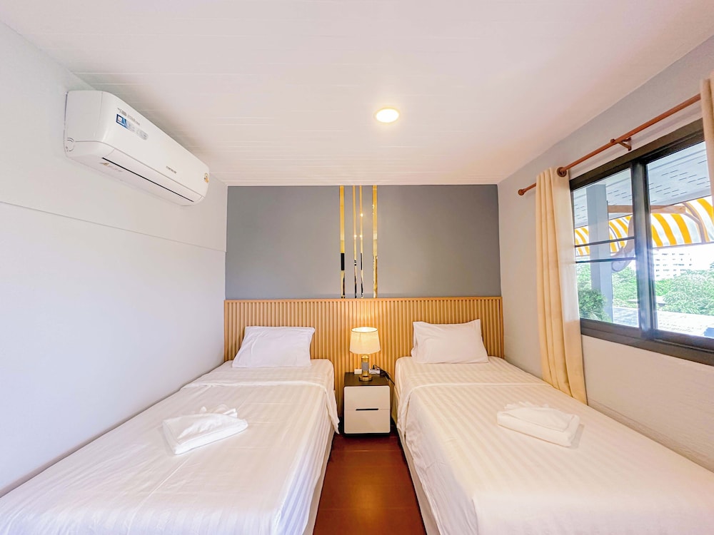 Marina Jomtien Beach 30/65