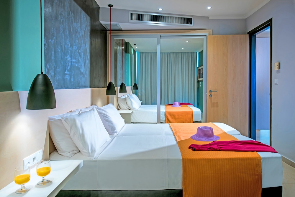 Corissia Princess Hotel 25/76