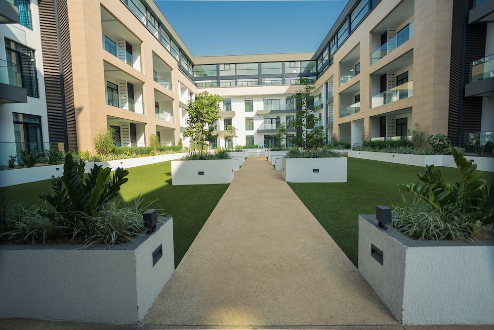 Accra Luxury Apartments at The Gardens 45/50