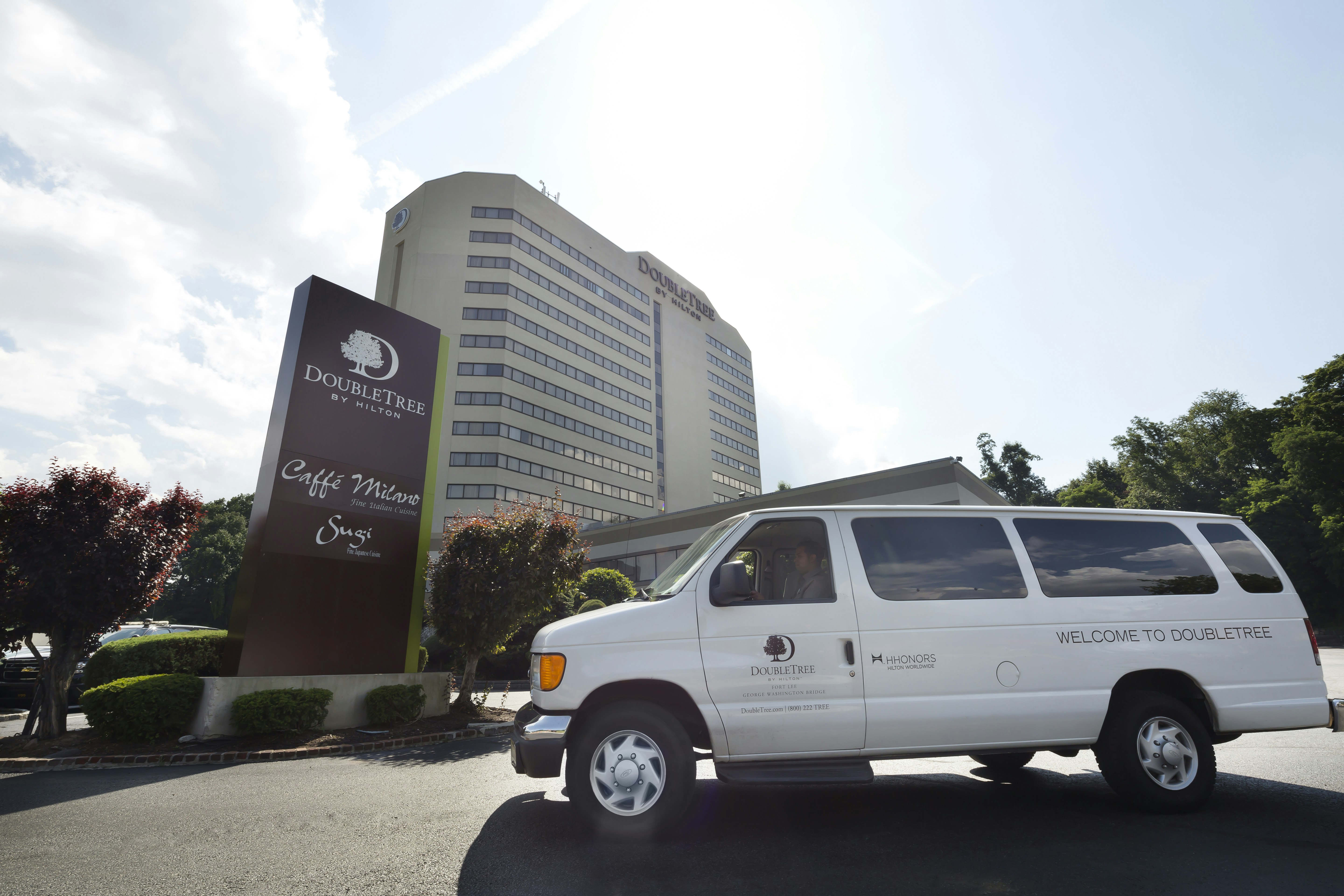 DoubleTree by Hilton Hotel Fort Lee - George Washington Bridge 10/10