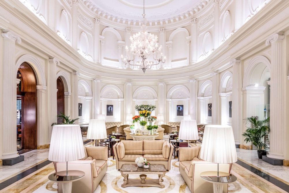 Anantara Palazzo Naiadi 70/84