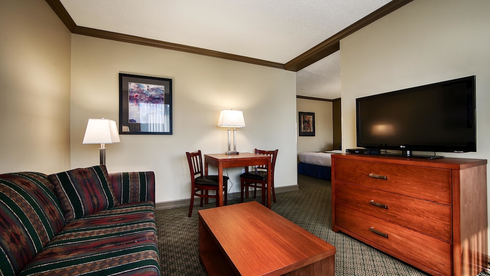 Best Western Plus Barclay Hotel 23/33