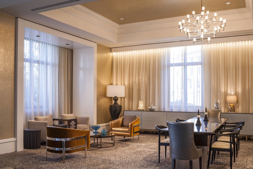 Renaissance Providence Hotel 33/53