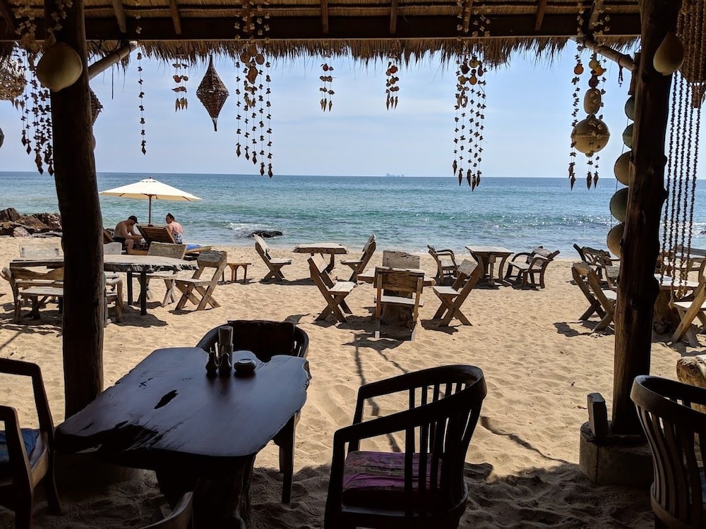 The Narima Bungalow Resort 22/45
