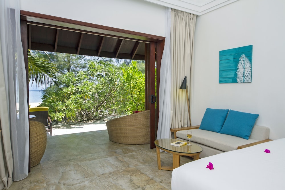 Summer Island Maldives 16/64