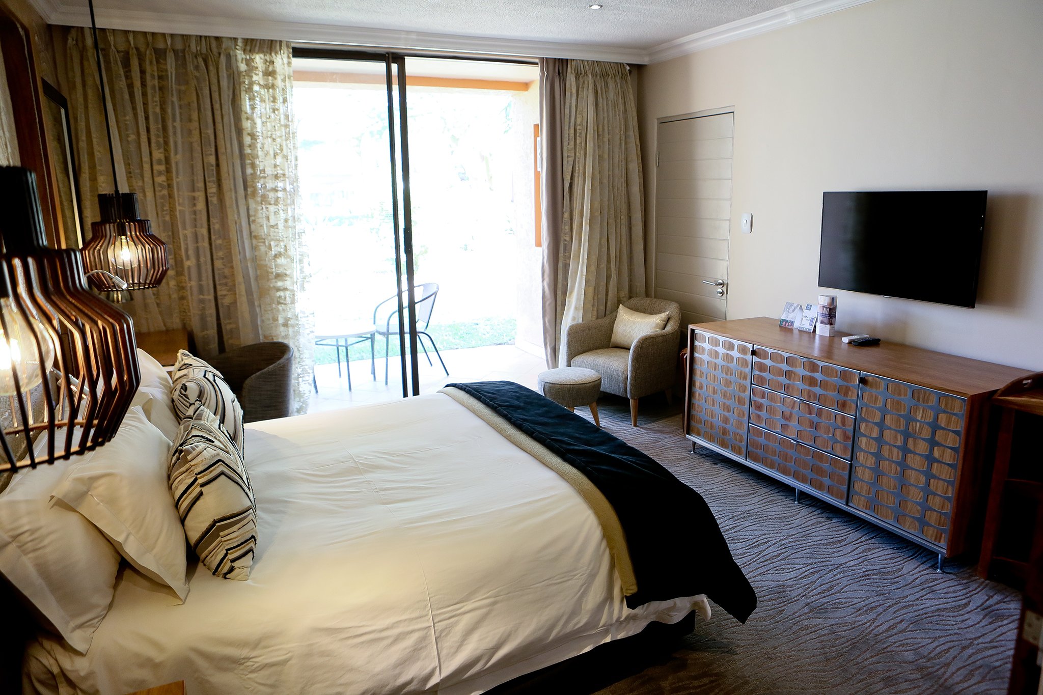 Windhoek Country Club Resort 6/43