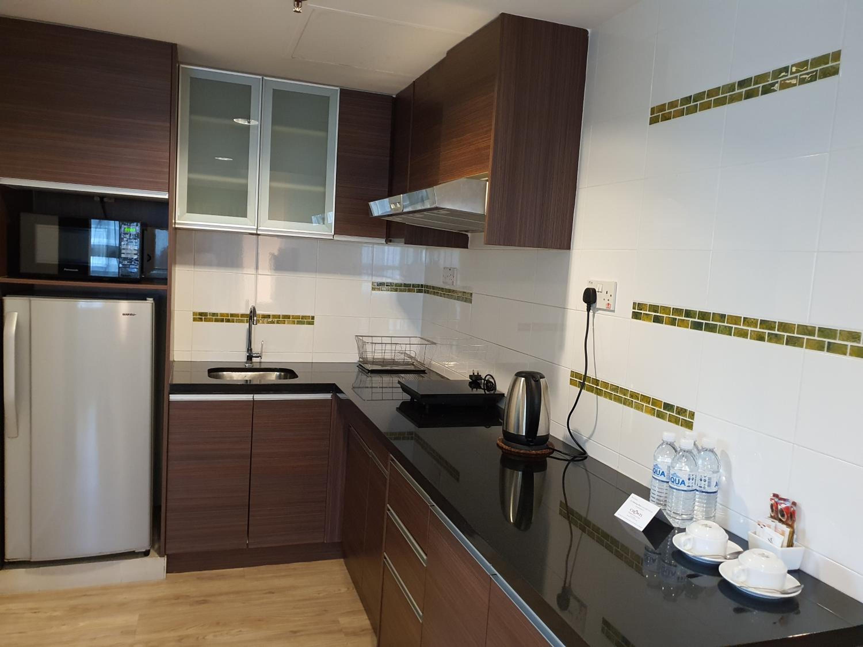 Crown Regency Serviced Suites 39/39
