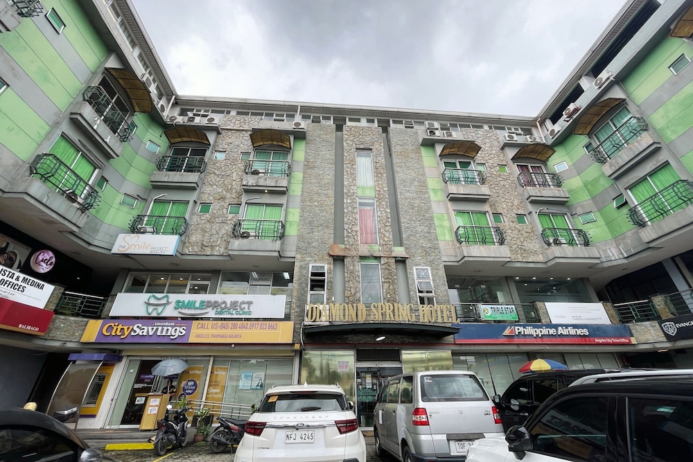 Diamond Spring Hotel 2/51