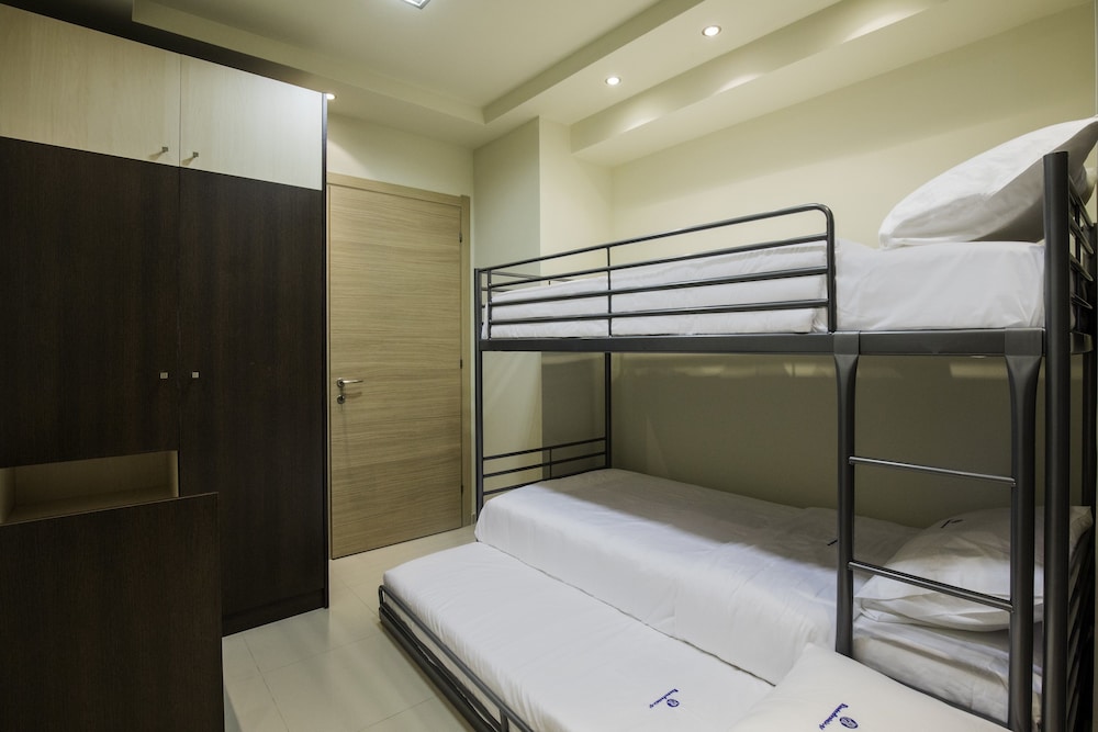 Rhodes Central Suite 5/38